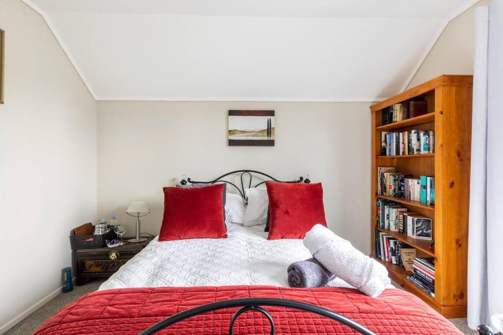 Apartament Quiet And Cosy Waikanae Zewnętrze zdjęcie